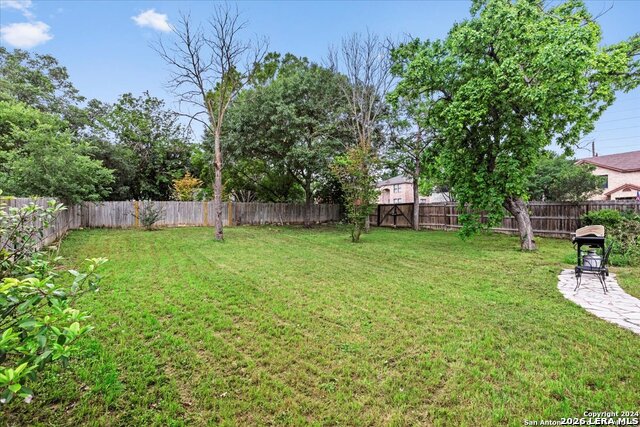 7733 Forest Property Photo 22