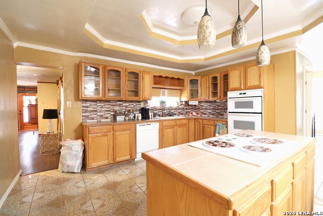 22608 Crossbow Property Photo 7