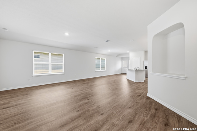 3122 Davis Trce Property Photo 4