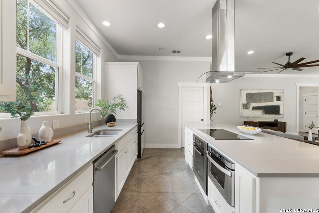 15204 Parakeet St Property Photo 4