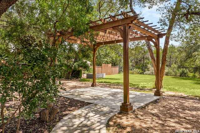 322 Arendes Dr Property Photo 36