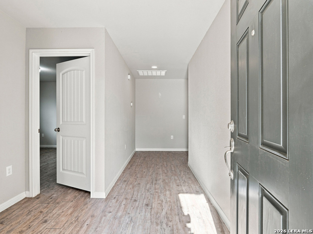 10203 Relic Oaks Property Photo 5