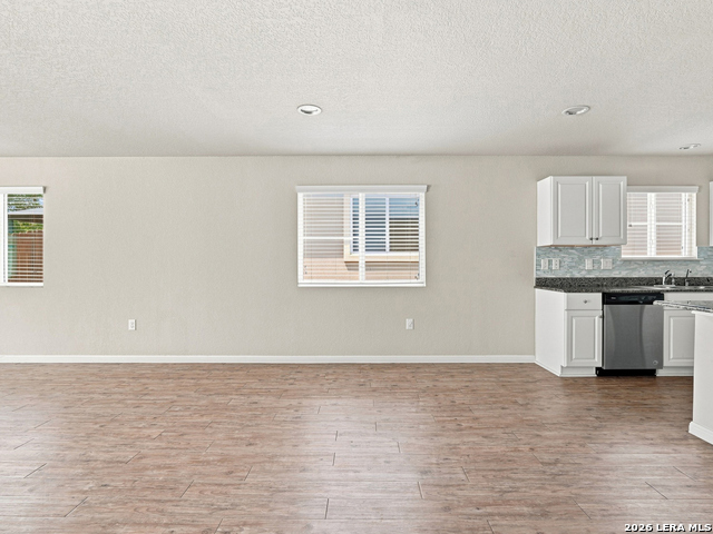 10203 Relic Oaks Property Photo 14