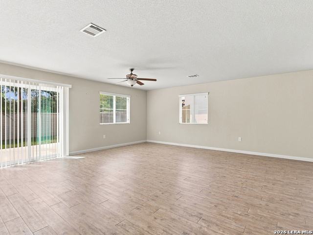 10203 Relic Oaks Property Photo 15