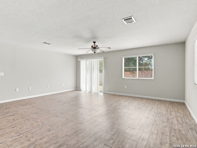 10203 Relic Oaks Property Photo 16