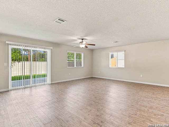 10203 Relic Oaks Property Photo 18