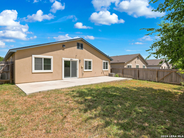 10203 Relic Oaks Property Photo 24