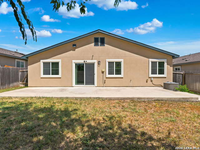 10203 Relic Oaks Property Photo 25