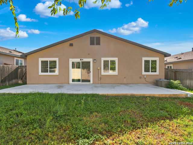 10203 Relic Oaks Property Photo 28