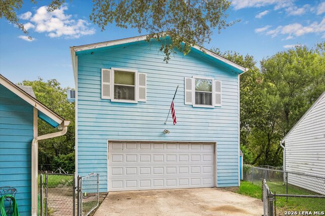 9540 Misty Mdw Property Photo 2