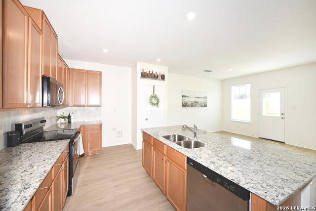 137 W Local Wave Property Photo 6