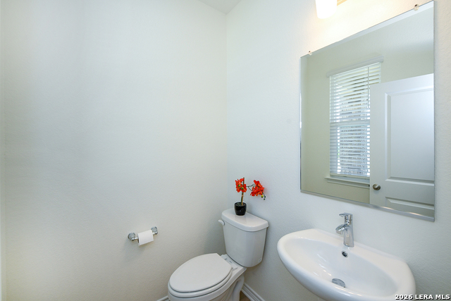 137 W Local Wave Property Photo 10