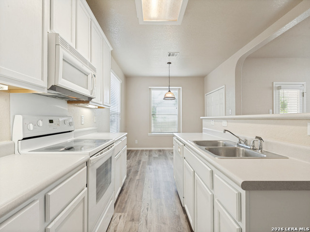 6607 Biscay Bay Property Photo 5