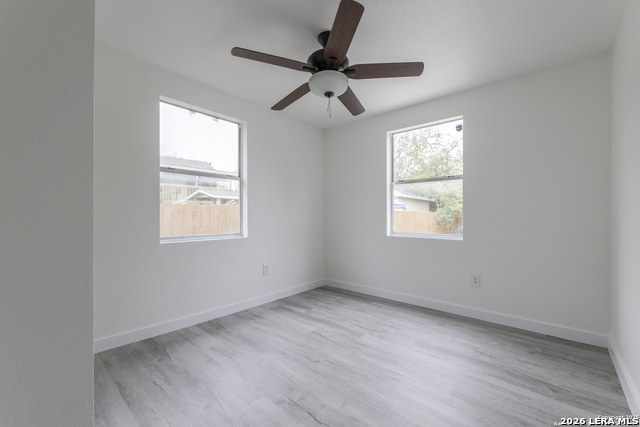 125 Forrest Ave Property Photo 12