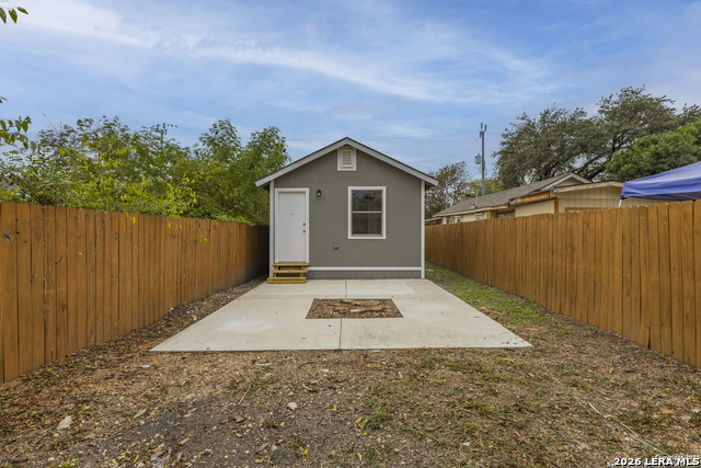 125 Forrest Ave Property Photo 14