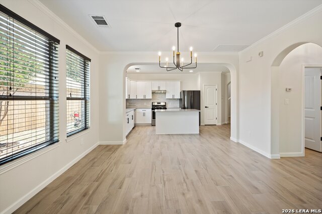 10936 Short Springs Dr Property Photo 9
