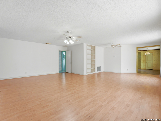 13915 Grove Patch Property Photo 6
