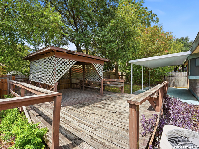 13915 Grove Patch Property Photo 32