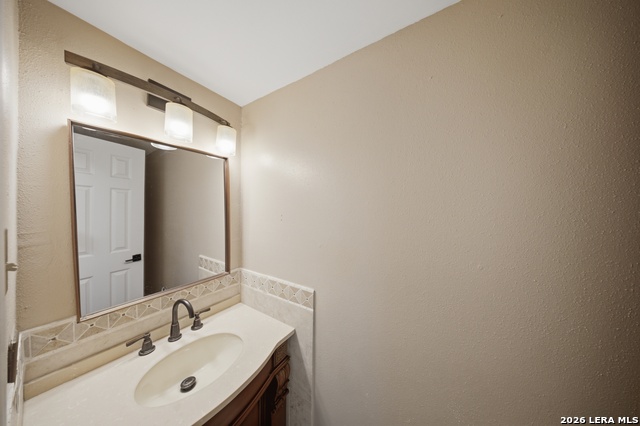 10207 Aurora Fld Property Photo 32