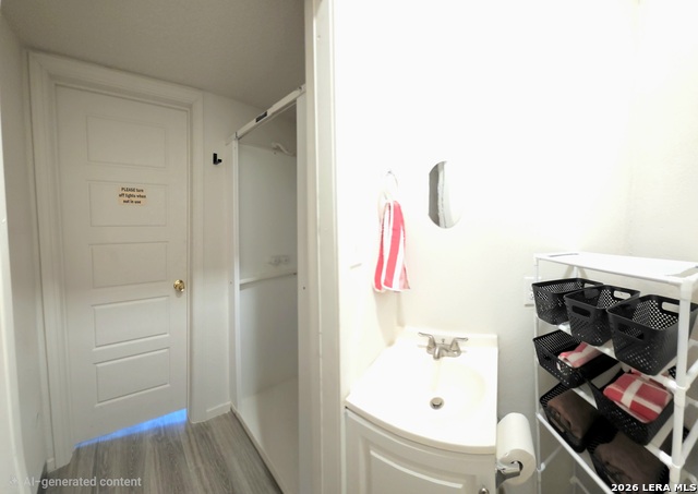 1211 Gladstone Property Photo 13