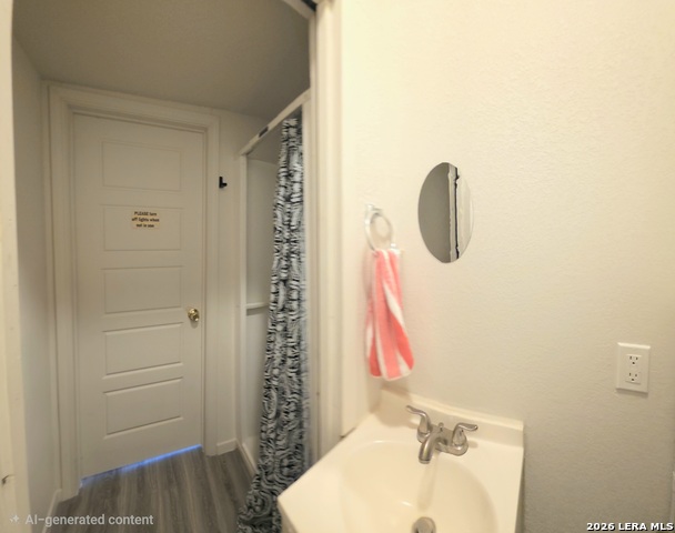 1211 Gladstone Property Photo 17