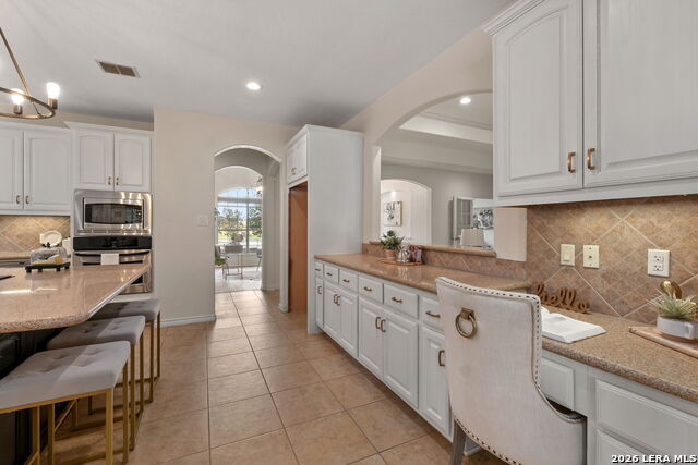 10302 Teich Loop Property Photo 13