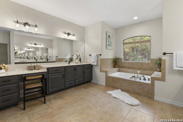 10302 Teich Loop Property Photo 25