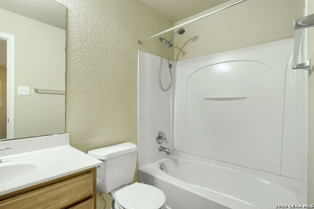 606 Point Mdw Property Photo 24