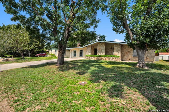 417 E Lindbergh Blvd Property Photo 2