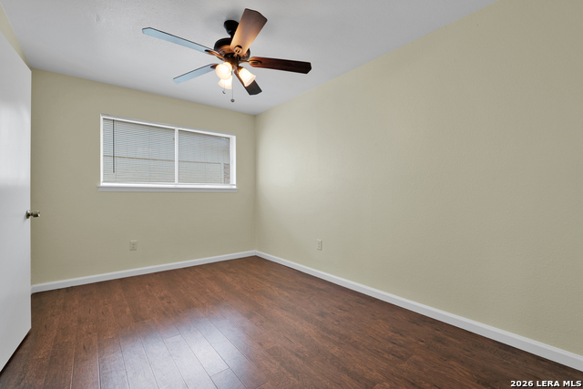 417 E Lindbergh Blvd Property Photo 10
