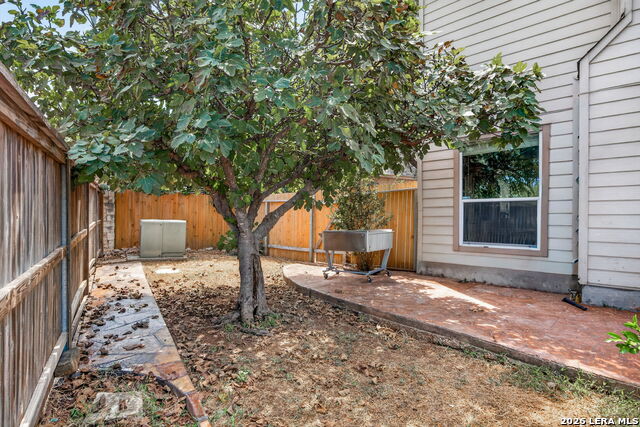21750 Thunder Basin Property Photo 5
