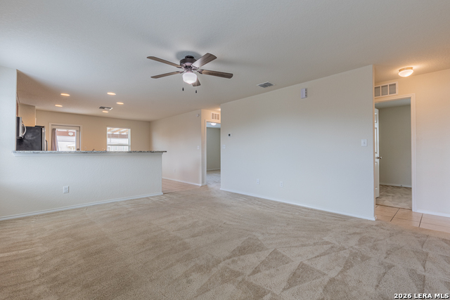10203 Reyes Hts Property Photo 4