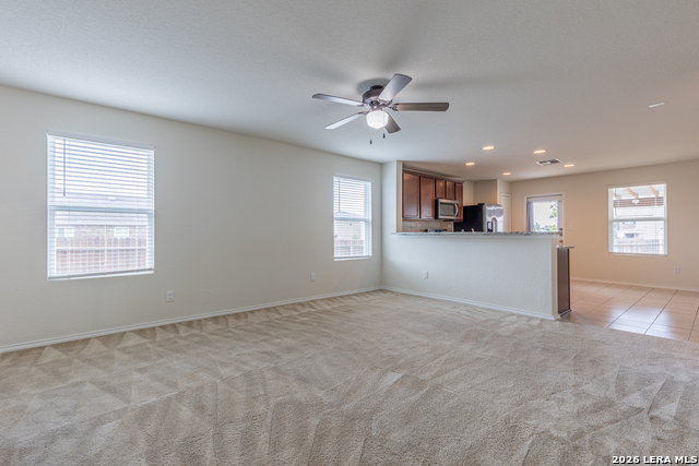 10203 Reyes Hts Property Photo 5