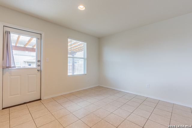 10203 Reyes Hts Property Photo 12