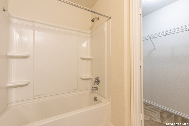 10203 Reyes Hts Property Photo 22
