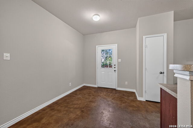 7802 Kingsbury Way Property Photo 11