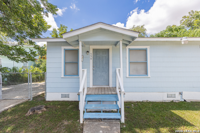 534 Walton Ave Property Photo 4