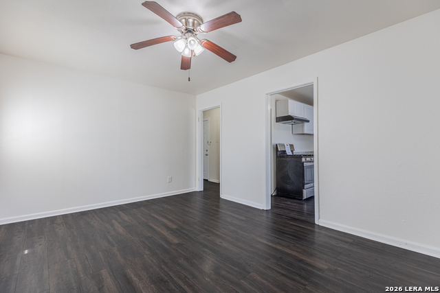 534 Walton Ave Property Photo 8