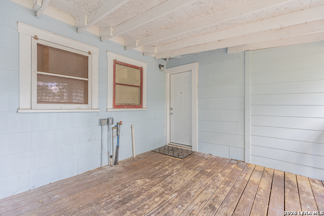 534 Walton Ave Property Photo 23