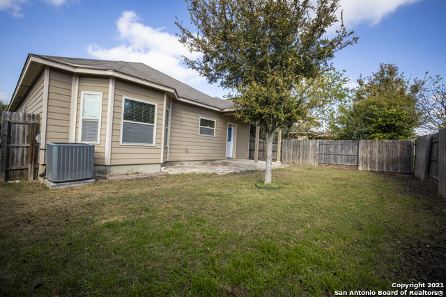 433 Stonebrook Dr Property Photo 38