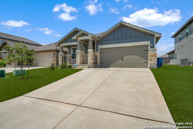 1220 Ella Xing Property Photo 2