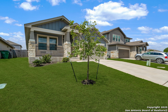 1220 Ella Xing Property Photo 3