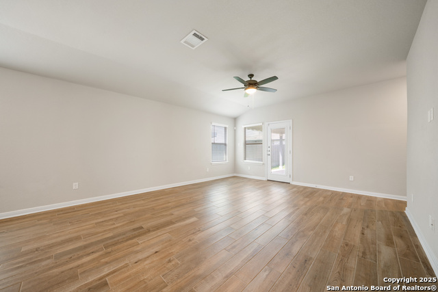 1220 Ella Xing Property Photo 7