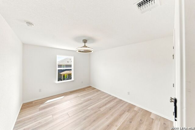 207 Brook Shadow Property Photo 42