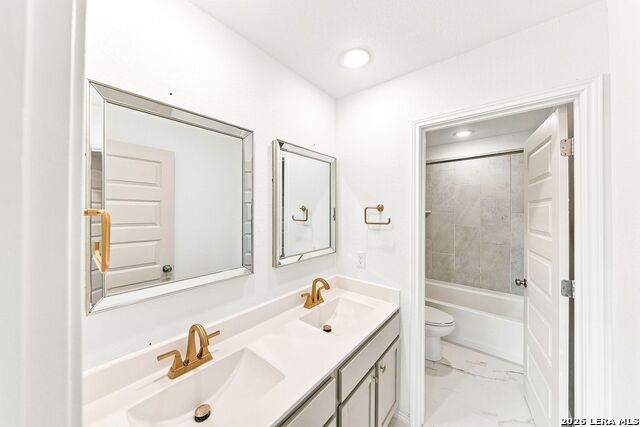 207 Brook Shadow Property Photo 44