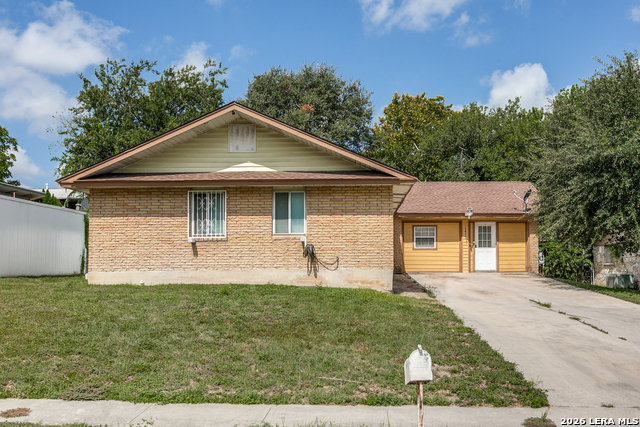 2411 Marilyn Kay St Property Photo 1