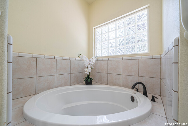 1270 Heritage Hl Property Photo 29