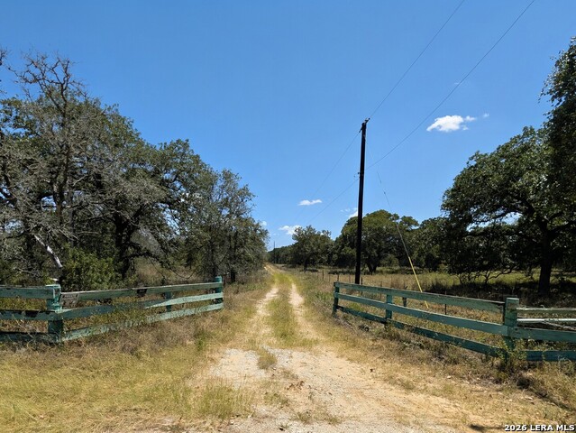 2404 County Road 320 Property Photo 1
