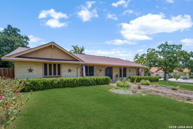 5902 Northgap St Property Photo 5