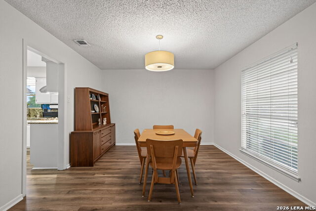 5902 Northgap St Property Photo 10